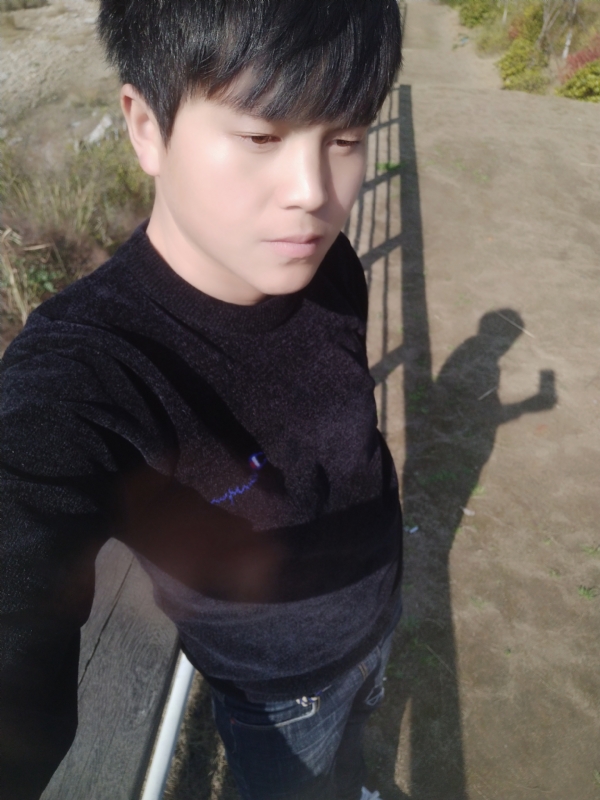 一直在等着你的第二张照片--黔东蓝颜知己交友网