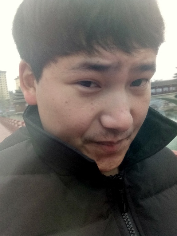 侗族青年作家超超的第二张照片--黔东蓝颜知己交友网